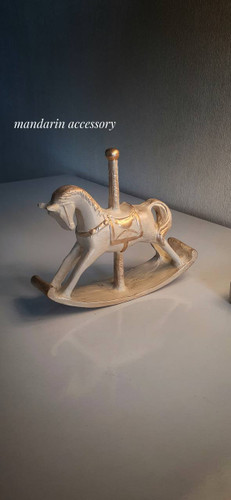 مجسمه اسب راک دستساز