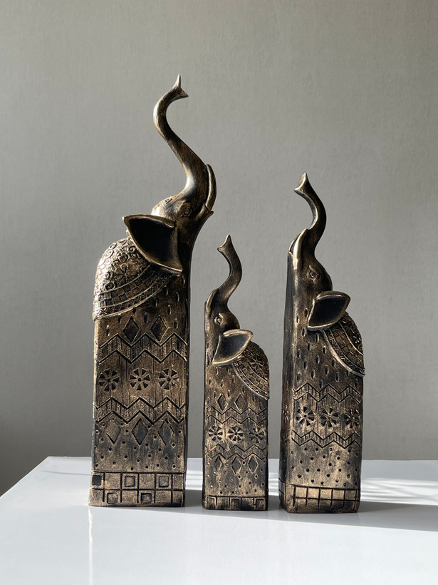 مجموعه ۳عددی مجسمه دکوری خانواده فیلها(فیل خرطوم بالا نماد موفقیت و خبرهای خوش)